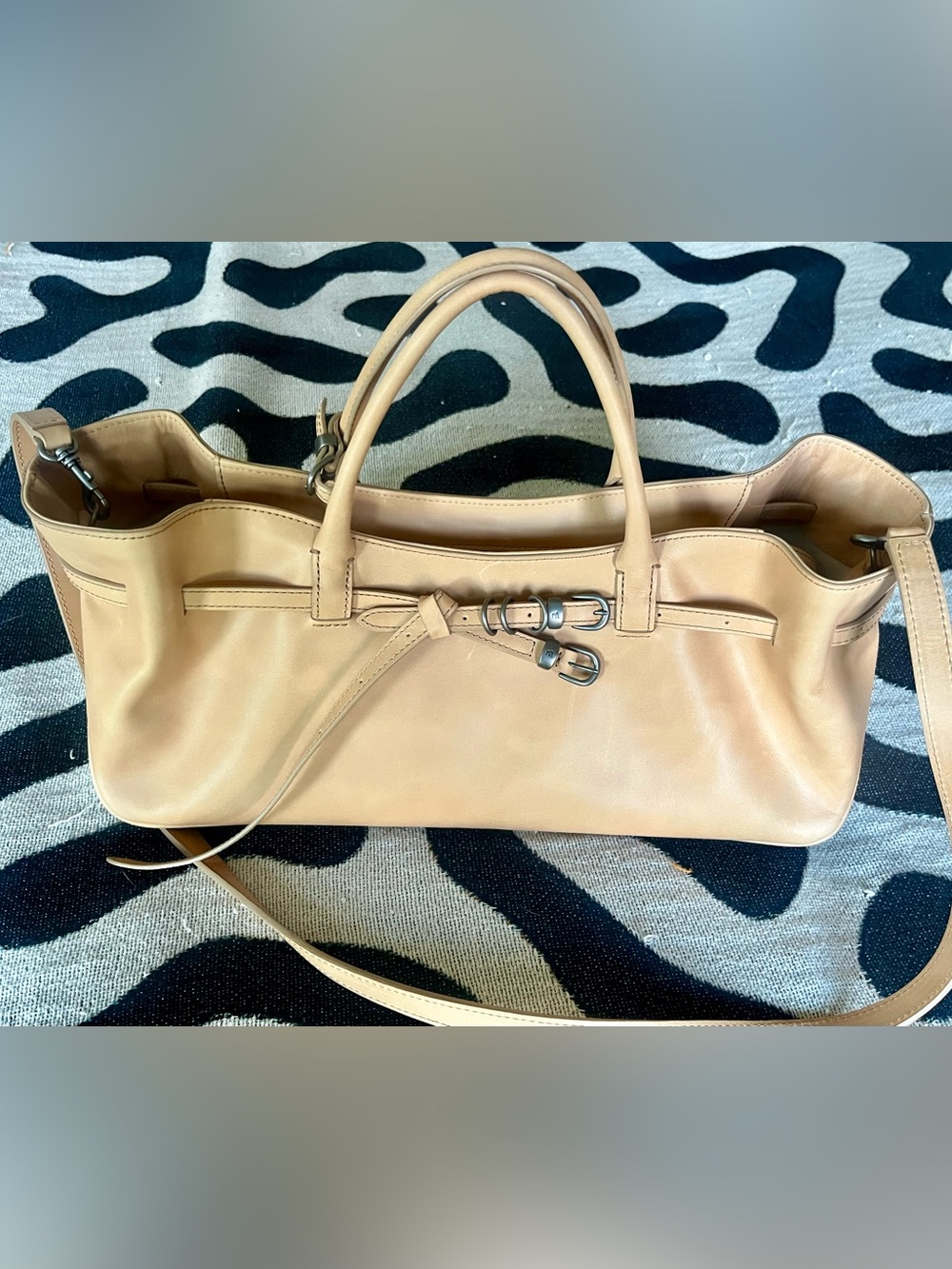 MARGESHERWOOD Beige Grandma Used Shoulder Bag
